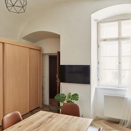 Cozy Flat In New Town By Prague Days Apartment Екстериор снимка