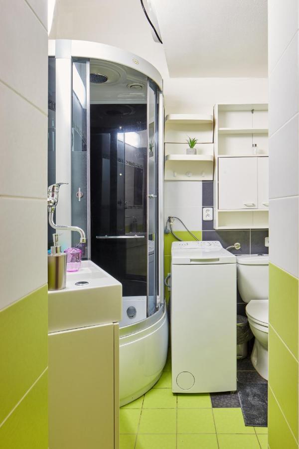 Cozy Flat In New Town By Prague Days Apartment Екстериор снимка